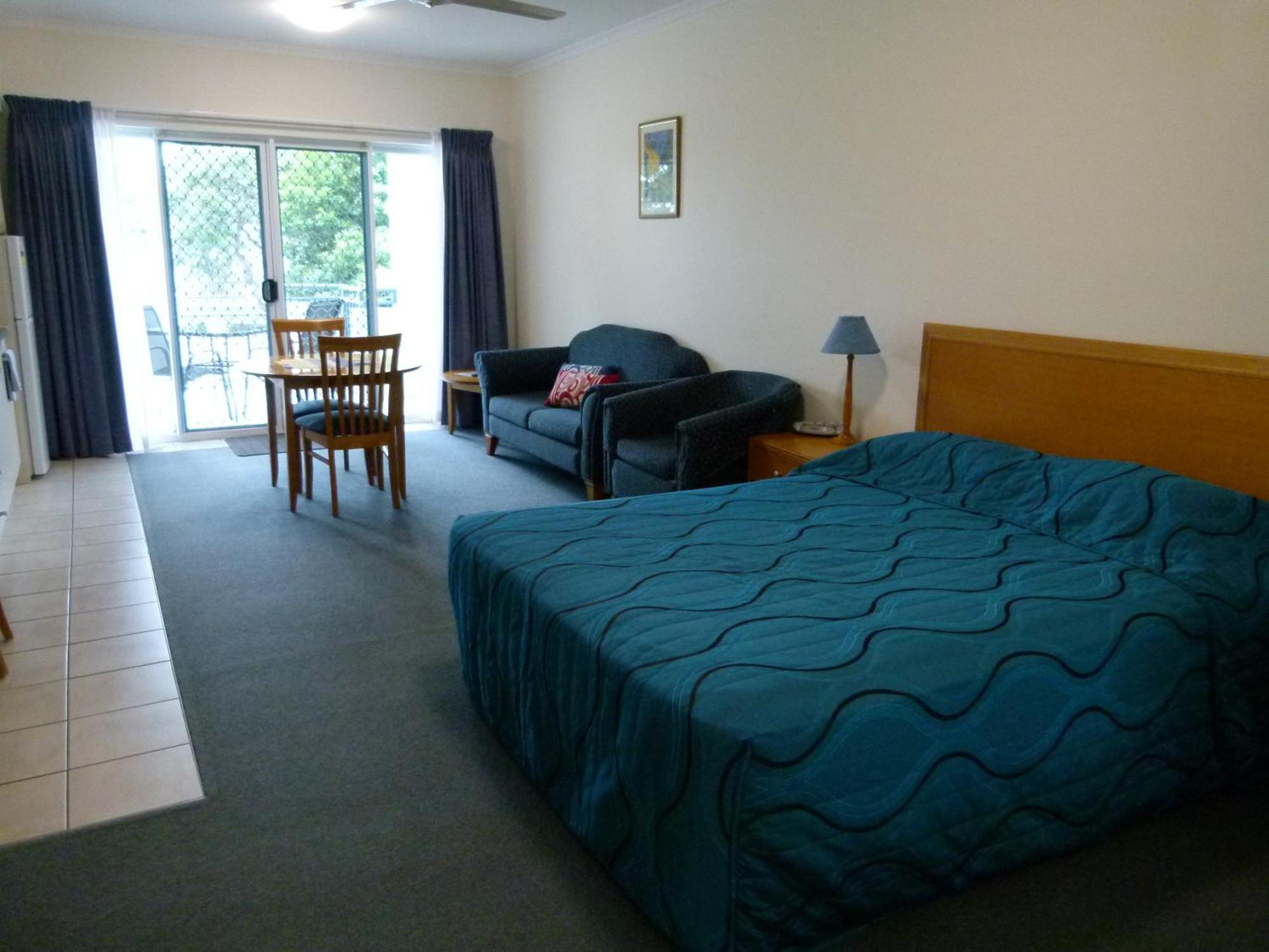 Madison Ocean Breeze Apartments Townsville Exterior photo