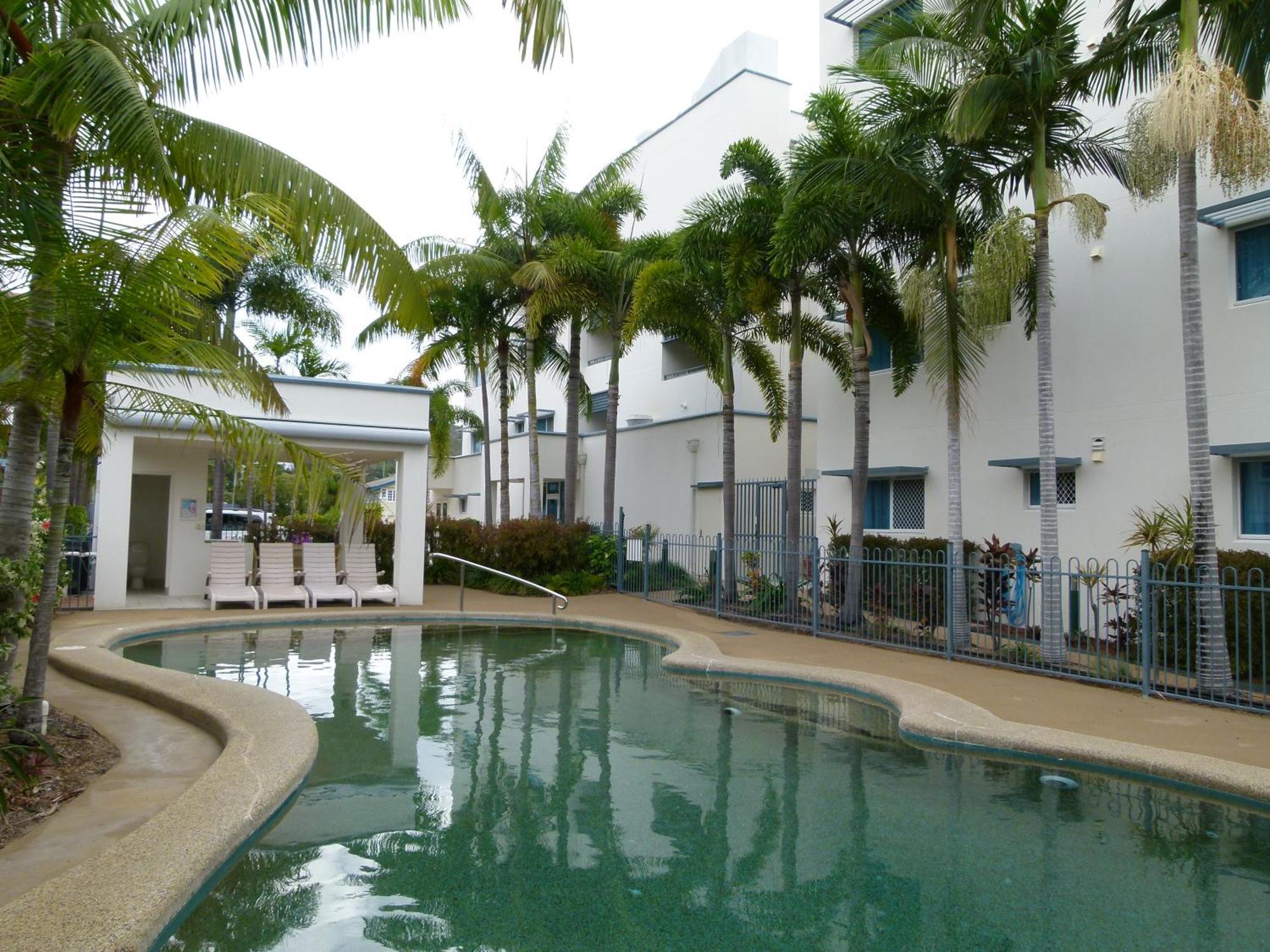 Madison Ocean Breeze Apartments Townsville Exterior photo