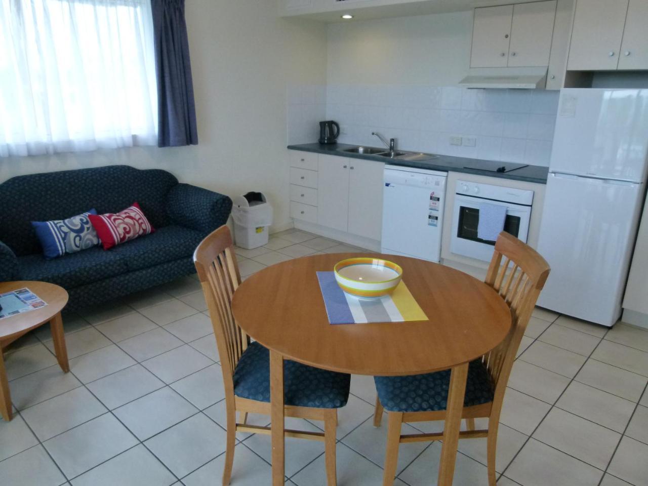 Madison Ocean Breeze Apartments Townsville Exterior photo