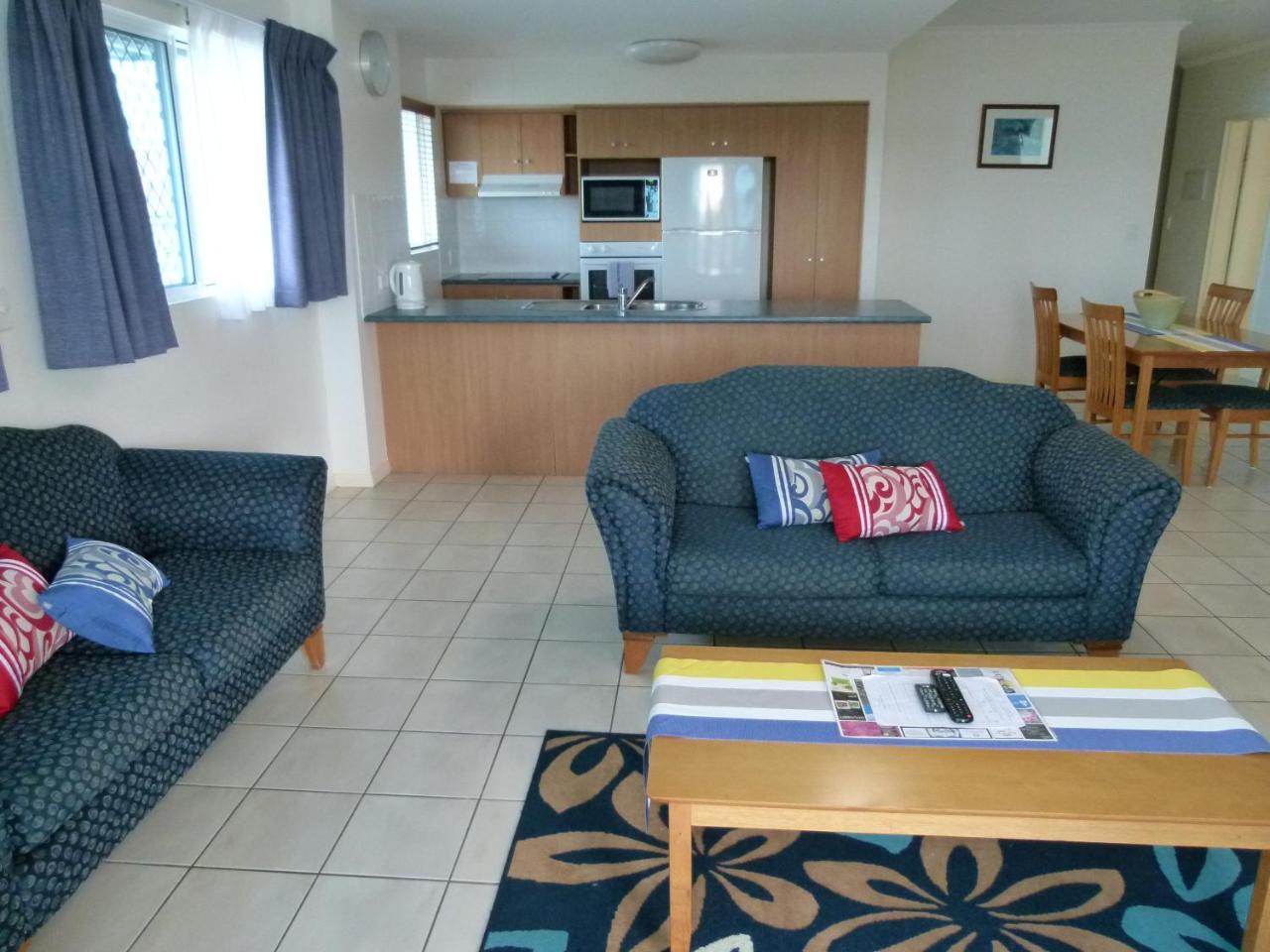 Madison Ocean Breeze Apartments Townsville Exterior photo